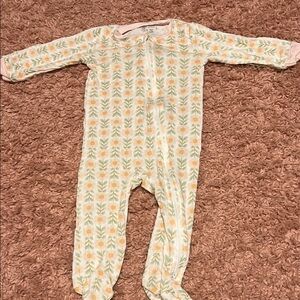 Milkberry bamboo floral outfit